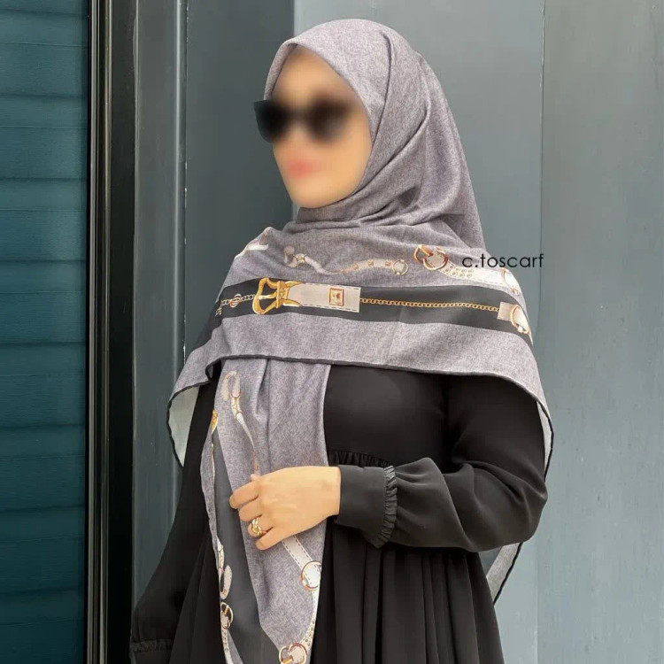 روسری نخ کاستوم طرح دیانا طوسی قواره بزرگ 140 سانتیمتر سیتو