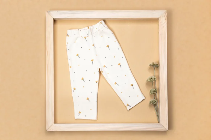 شلوار کرم رنگ گلدار مرلین 9544