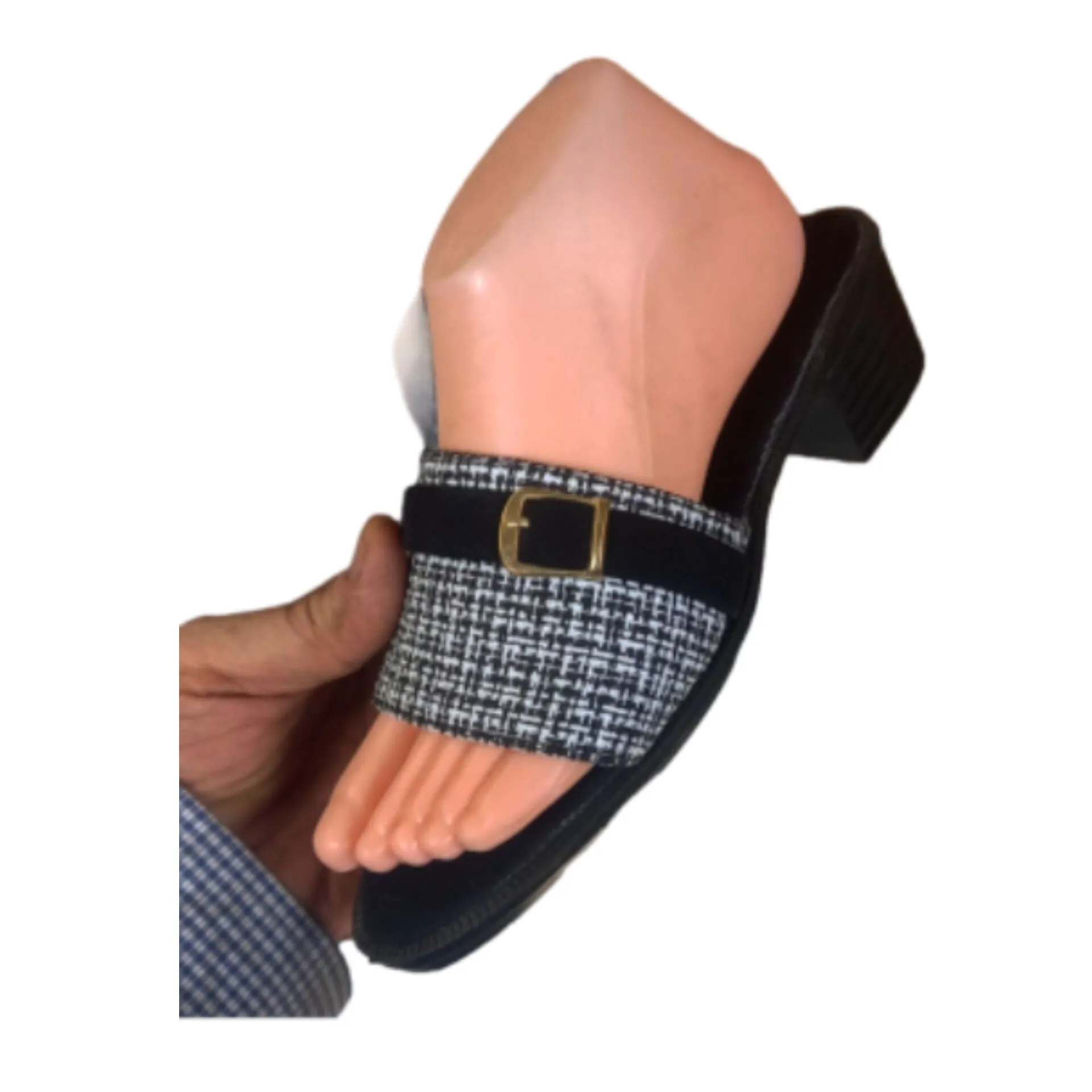 صندل زنانه مدل حدیثه پاشنه 5 سانتیمتری مناسب استفاده روزمره و مجلسی